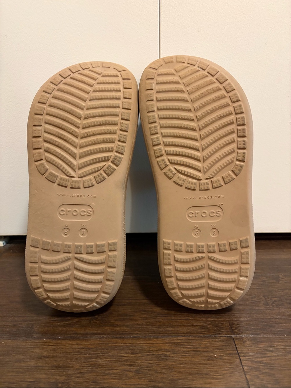 Crocs Classic Crush Clogs Tan - Picture 6 of 7